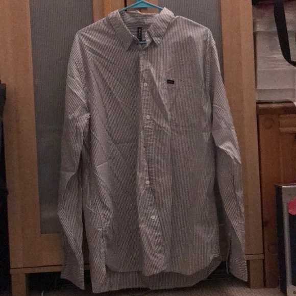 RVCA long sleeve button down shirt size XL - Picture 2 of 4